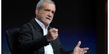 امریکا و اسرائیل کے حملے کے بعد ایرانی صدر کا پہلا بیان سامنے آگیا